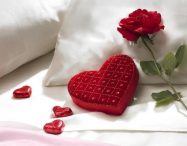 hangatkan hubungan intim suami isteri